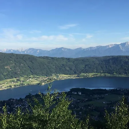 Gemütliches Seeblick-appartement: Ossiachersee & Bergpanorama Bodensdorf