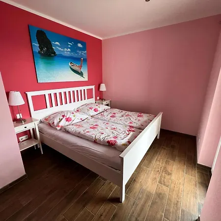 Gemütliches Seeblick-appartement: Ossiachersee & Bergpanorama * Bodensdorf